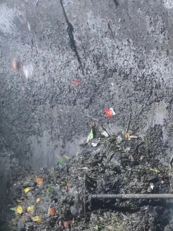 火炬开发区街道污水池清理